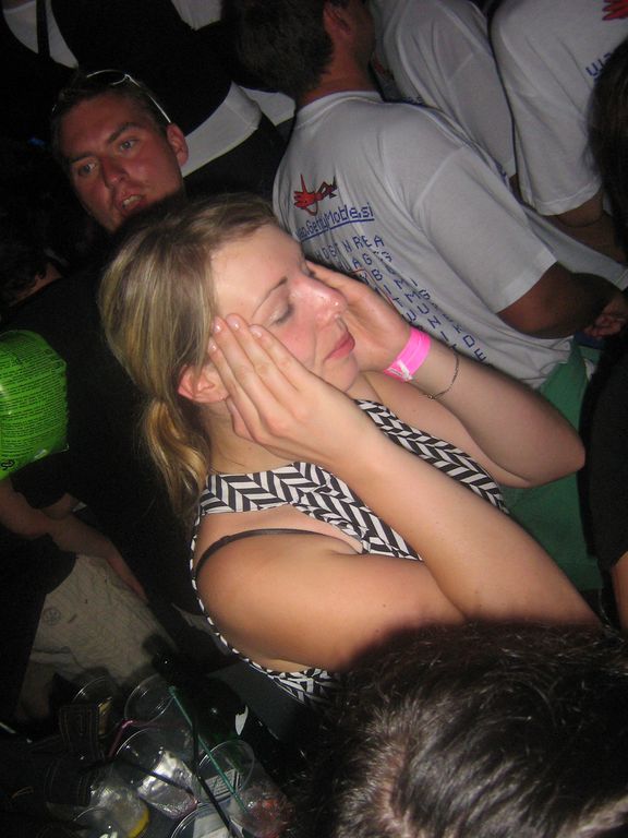 i/Kranj/Absolvent08/07-BlackWhiteParty/absolvent 1907.jpg